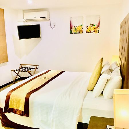 City Hotel Colombo 02 Εξωτερικό φωτογραφία