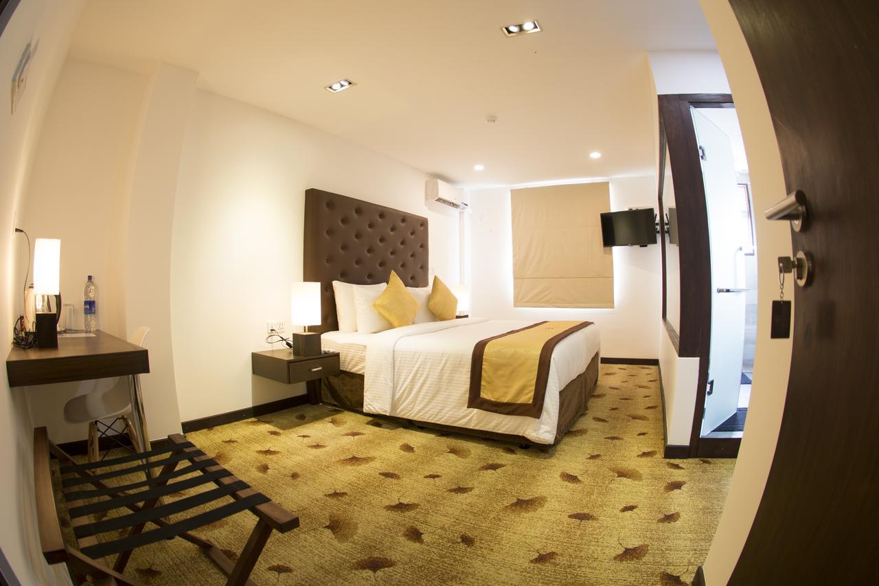 City Hotel Colombo 02 Εξωτερικό φωτογραφία