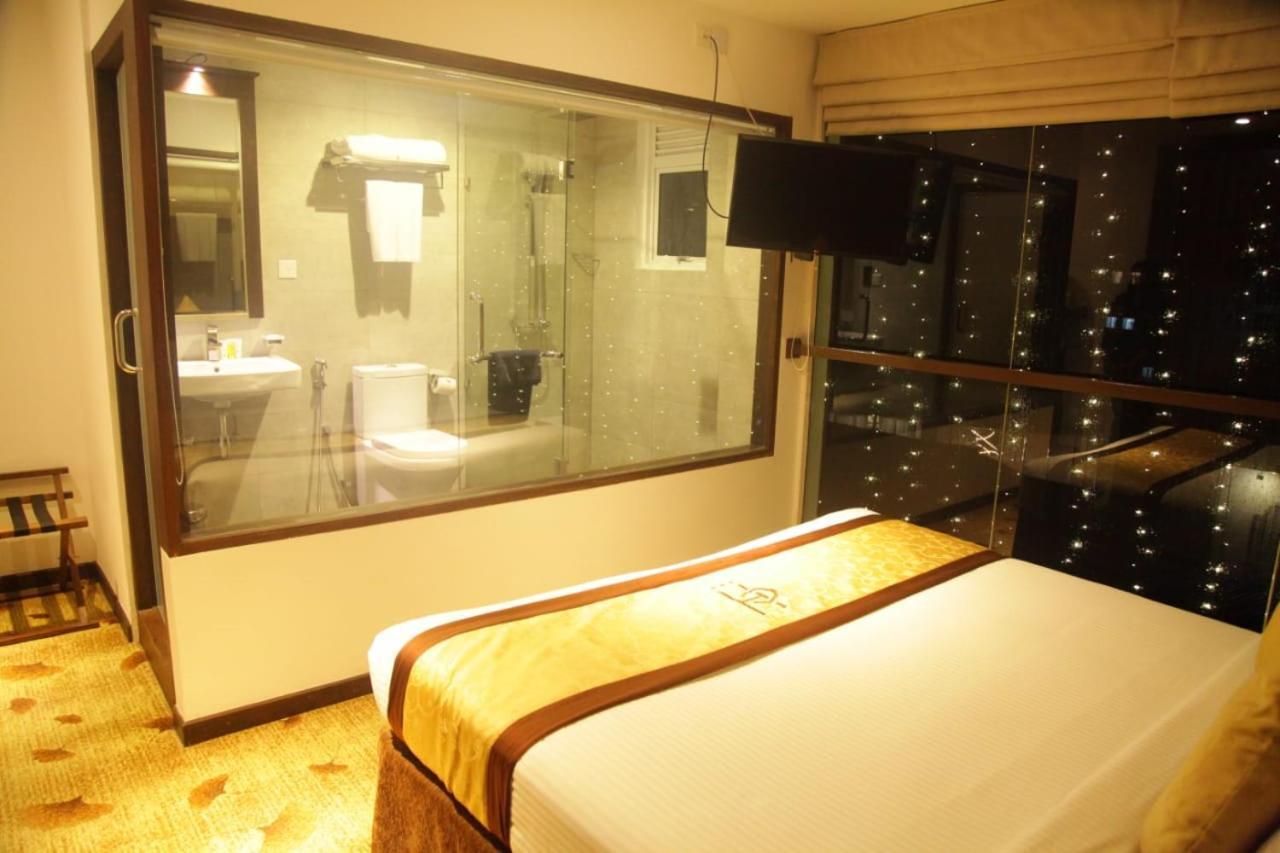 City Hotel Colombo 02 Εξωτερικό φωτογραφία